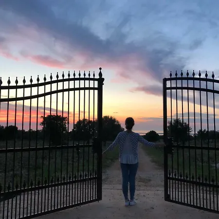 Farm stay Tenuta De Luca San Nicandro Garganico